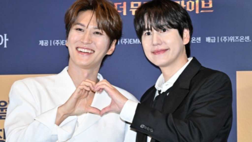 【PHOTO】SUPER JUNIOR キュヒョン&パク・ウンテ、ミュージカル映画「フランケンシュタイン」記者懇談会に出席