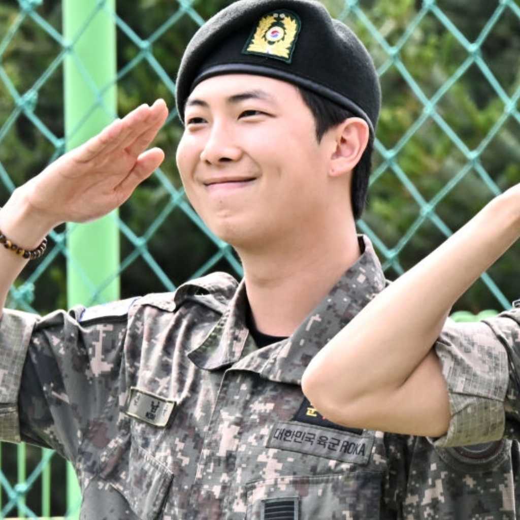 BTSのRM、デビュー12周年迎え…グループ活動の第2幕を予告「再びたくましく冒険する」