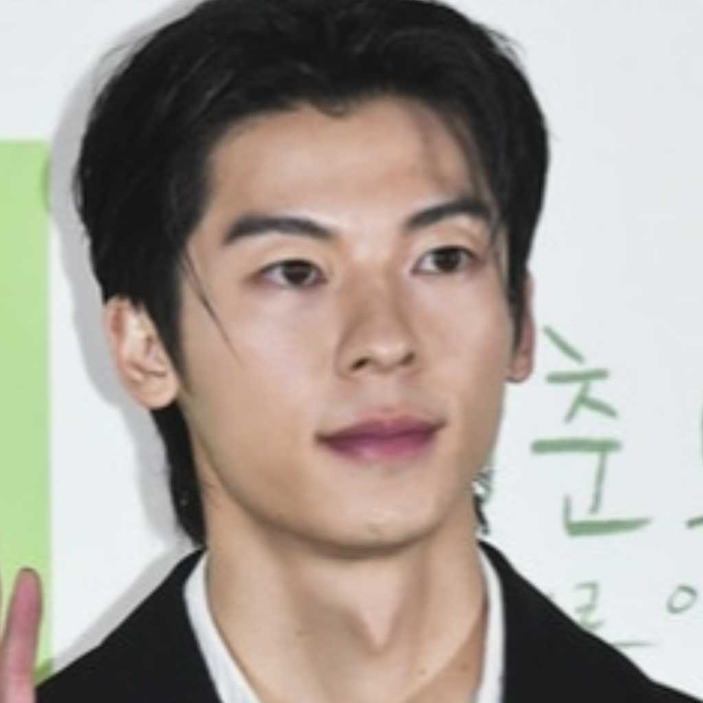 “韓国でも活躍”台湾の俳優シュー・グァンハンが除隊…早くも活動に期待