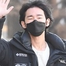 【PHOTO】ホ・ジウン、ラジオ番組の収録に参加…手を振って挨拶（動画あり）