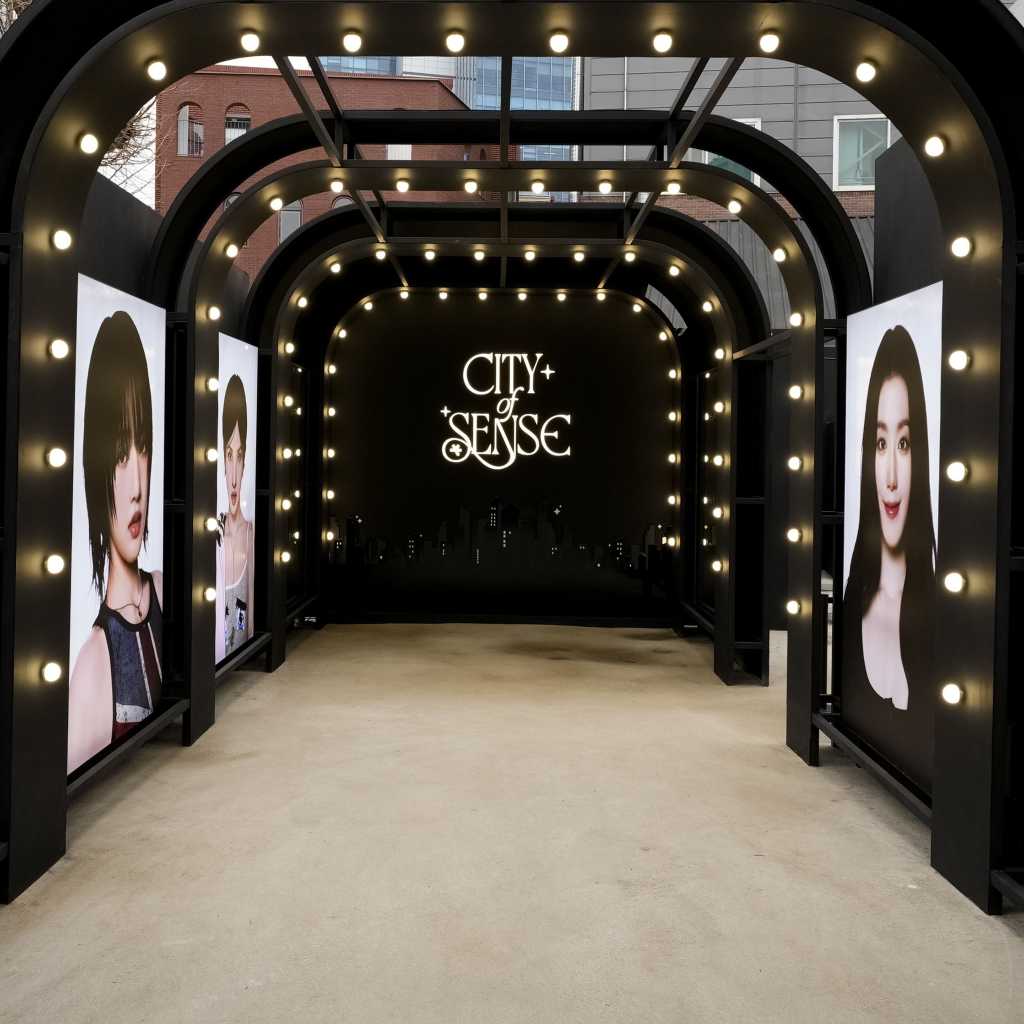 i-dle、フォトブースからイントロゾーンまで…韓国で体験型メディア展示会を開催！