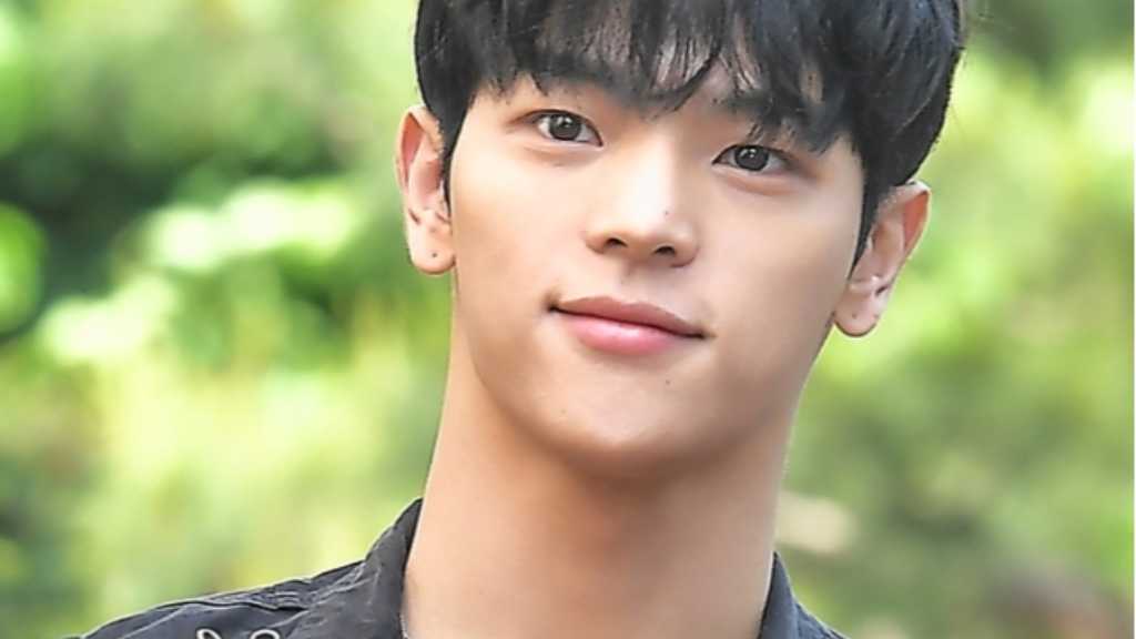 元Stray Kids キム・ウジン、本日（1/20）入隊…陸軍軍楽隊として服務
