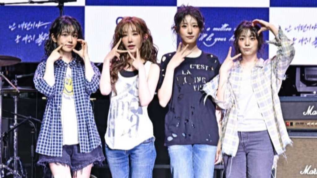 QWER、3rdミニアルバムでコンサートの一日を表現！シヨンが過去の厳しい日本活動に言及