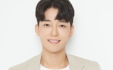 キム・ジヌ、CUBEエンターテインメントとの専属契約を締結!今後の活躍に期待