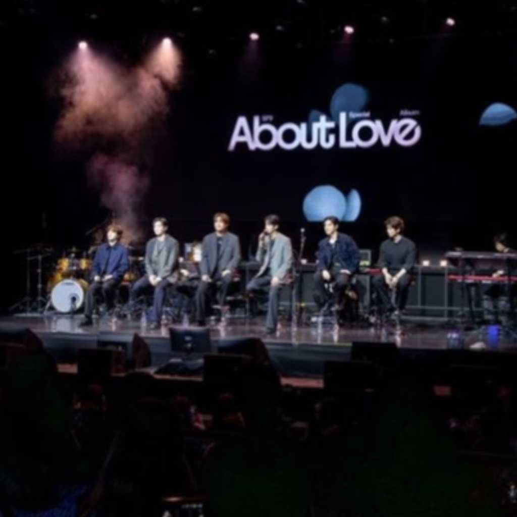 SF9、ミニライブで新曲を初披露!ファンとの特別な時間