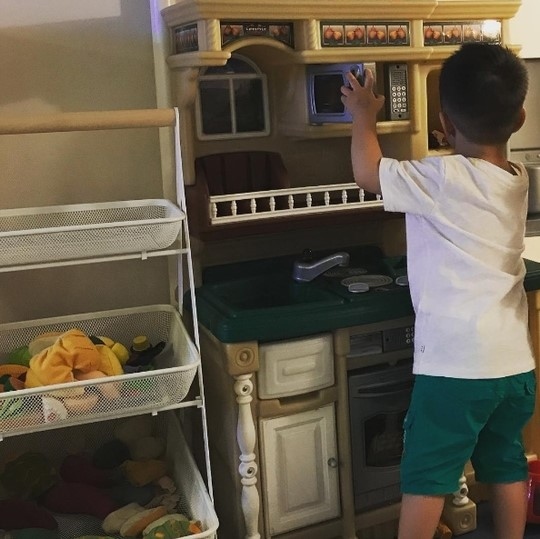 すでに26歳の貫禄 イ ビョンホン イ ミンジョンの息子の写真に視線集中 Kstyle すでに26歳の貫禄 イ ビョンホン イ ミンジョンの息子の写真に視線集中 Kstyle