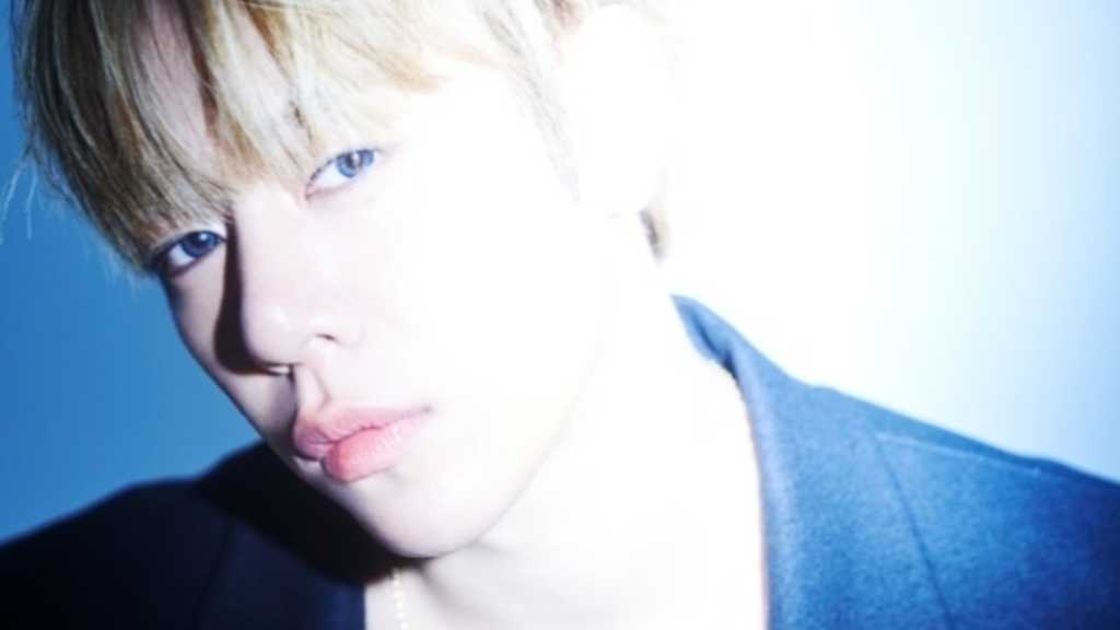 B․A․P出身デヒョン、3年間の空白を語る「心が痛むこともあったが…」