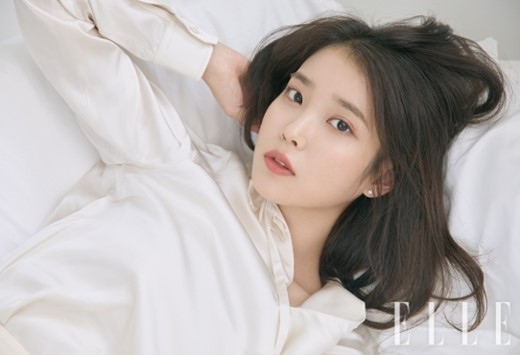 Iu 透明な美肌にうっとり ビューティグラビア公開 Kstyle