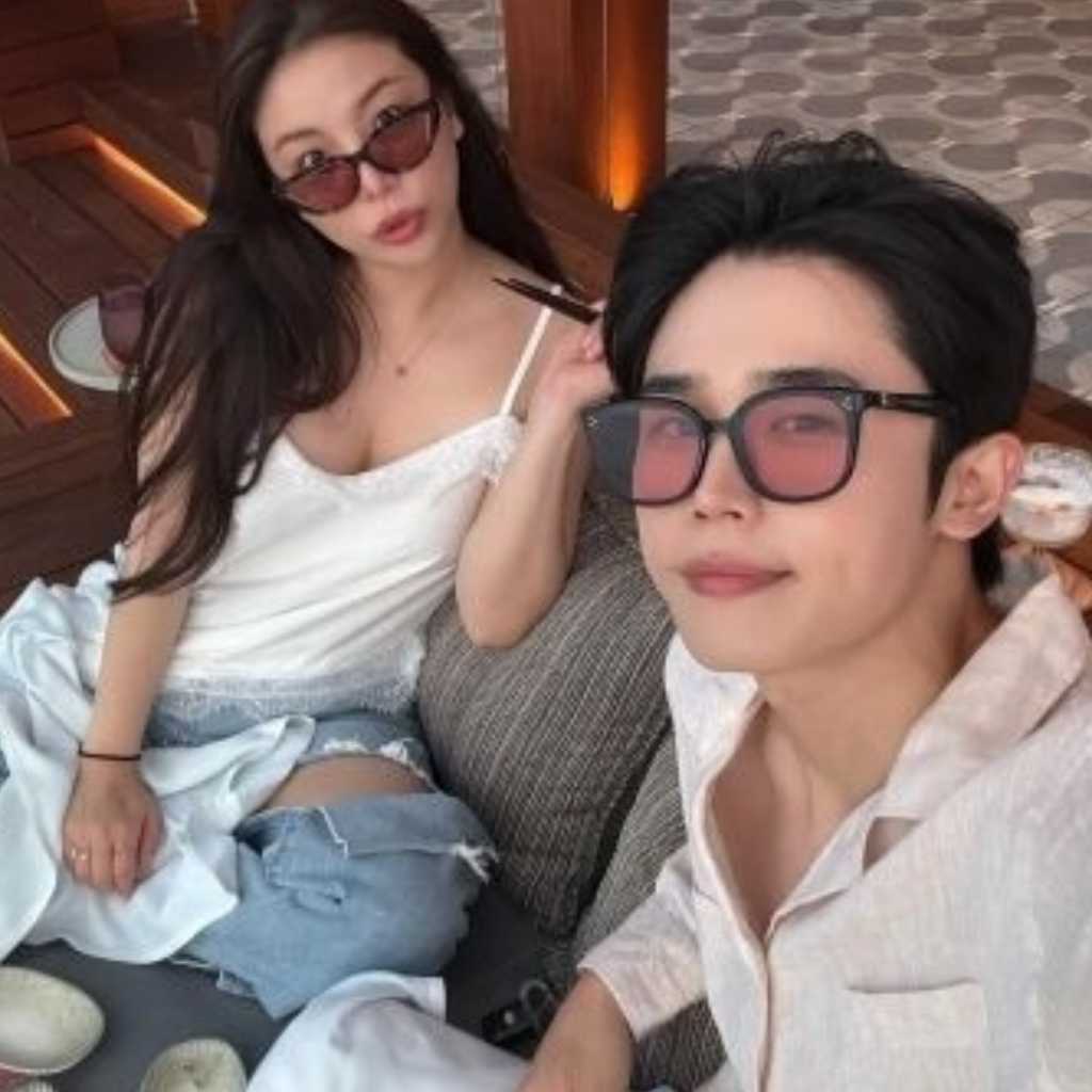 Ailee＆チェ・シフン、キス写真も！幸せ溢れる新婚旅行の様子を公開