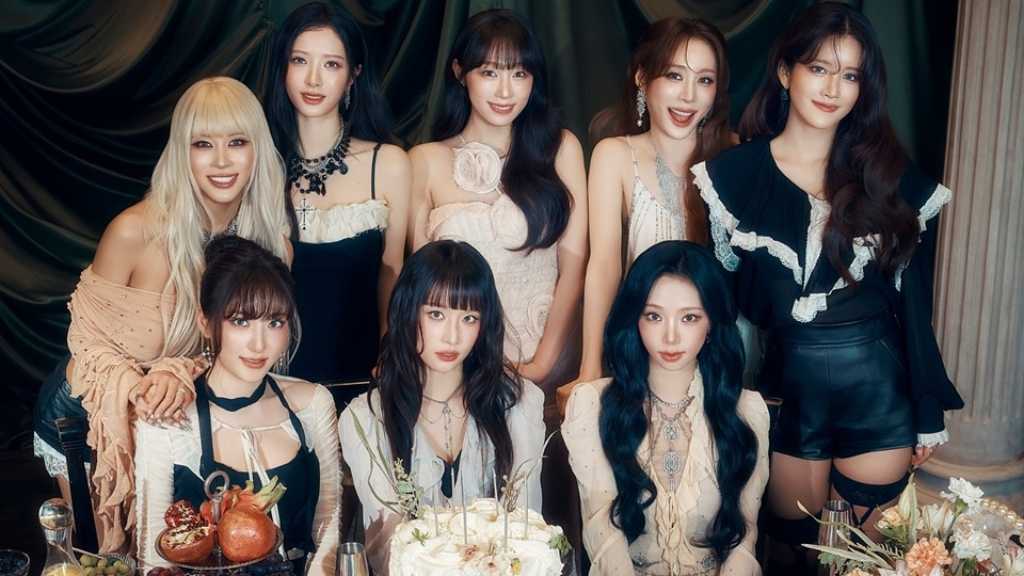 宇宙少女、デビュー10周年記念シングル「Bloom hour」に込めた思いとは?“久しぶりに集まったら胸が熱くなった”