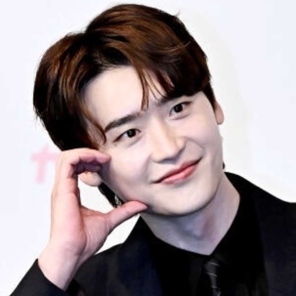 イ・ジョンソク、3年ぶりの新ドラマ「瑞草洞」で再び弁護士に！人気急上昇のカン・ユソクに“怖い”発言も？