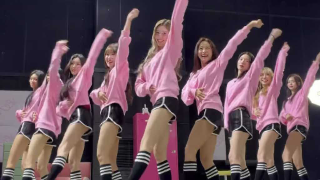 I․O․I、カムバックに先立ち「PICK ME」ダンス映像を公開!10年前を再現した様子が話題