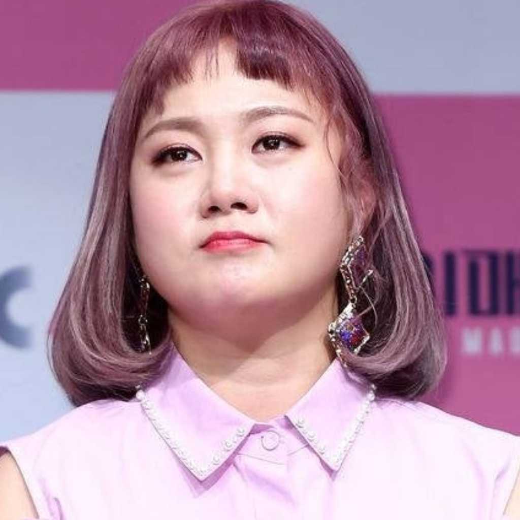 パク・ナレ、7時間を超える警察調査が終了…報道陣の前でコメント「事実通りに答えた」