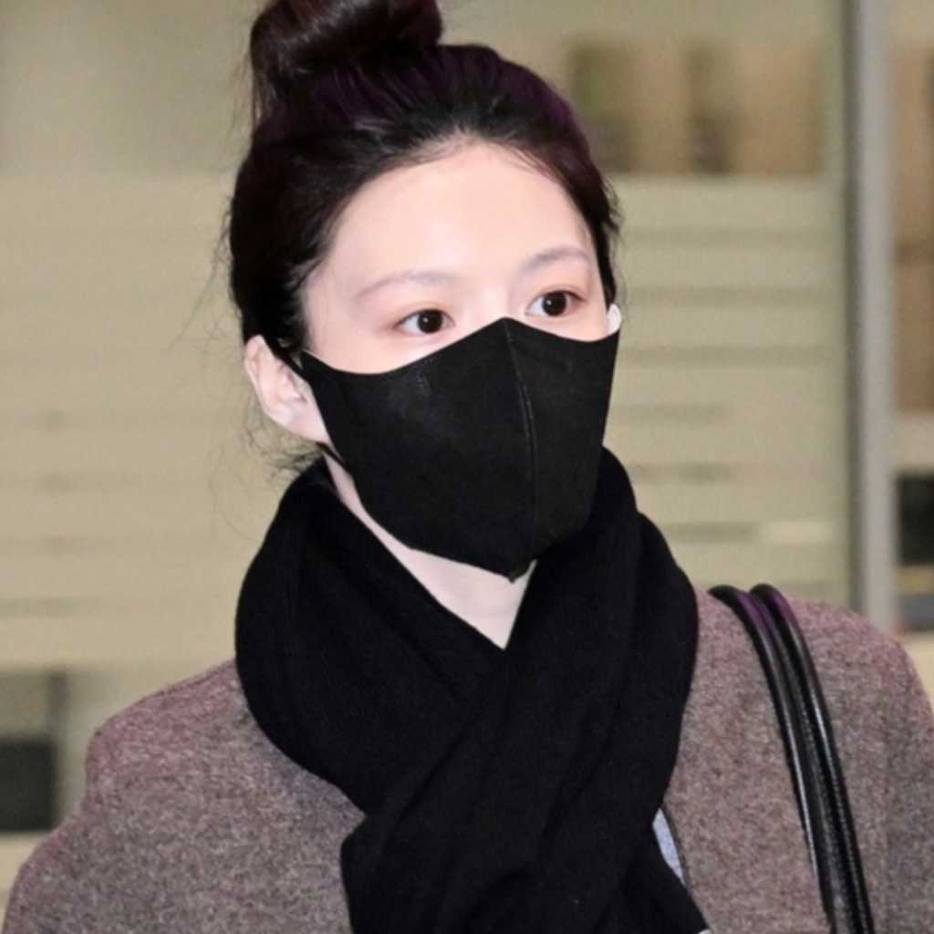 【PHOTO】コ・ユンジョン、ファッションウィークを終えて韓国に到着（動画あり）