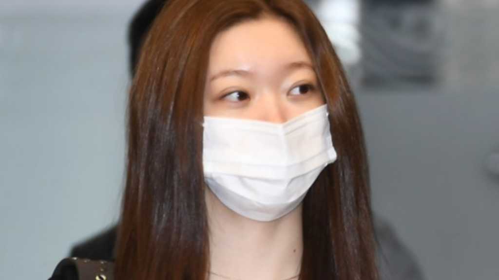 Billlieが「ENA KPOP UP CHART SHOW : GIRLS EVOLUTION」を終え、金浦国際空港に帰国。