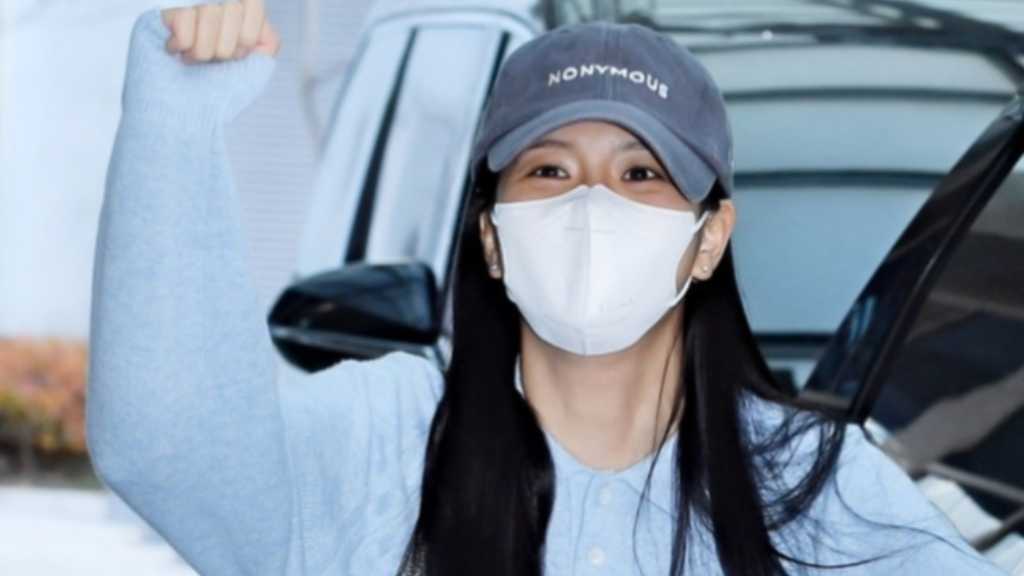 BLACKPINKがワールドツアー「BLACKPINK WORLD TOUR in SINGAPORE」を終え、韓国に帰国した。