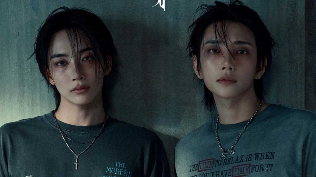 SEVENTEEN’s JxJ released wild, surreal Dreamchasers photos for DREAMSCAPE, highlighting their visual chemistry and new album concept.
