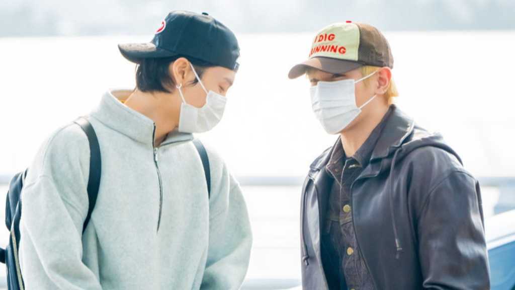 NCTのテヨンとジャニーが「SMTOWN LIVE 2025-26」のためにタイへ出国。バンコク公演は13年ぶり。