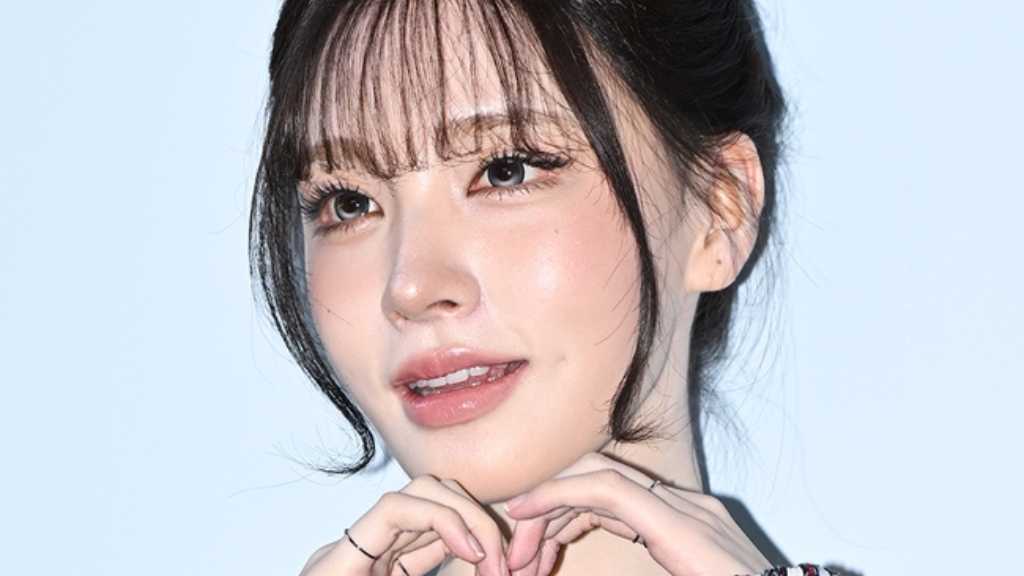 IVE’s Liz, Ayaka Miyoshi, Ko Hyun-jung, and Lee Hyoni attended YCH’s flagship store VIP pre-opening event in Hannam-dong, Seoul.