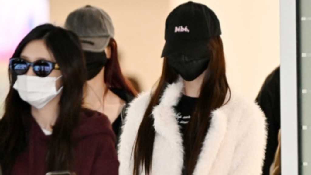 IVE returned to Incheon International Airport from Taiwan after the Asia Artist Awards 2025. Special stage with 2PM's Junho announced.