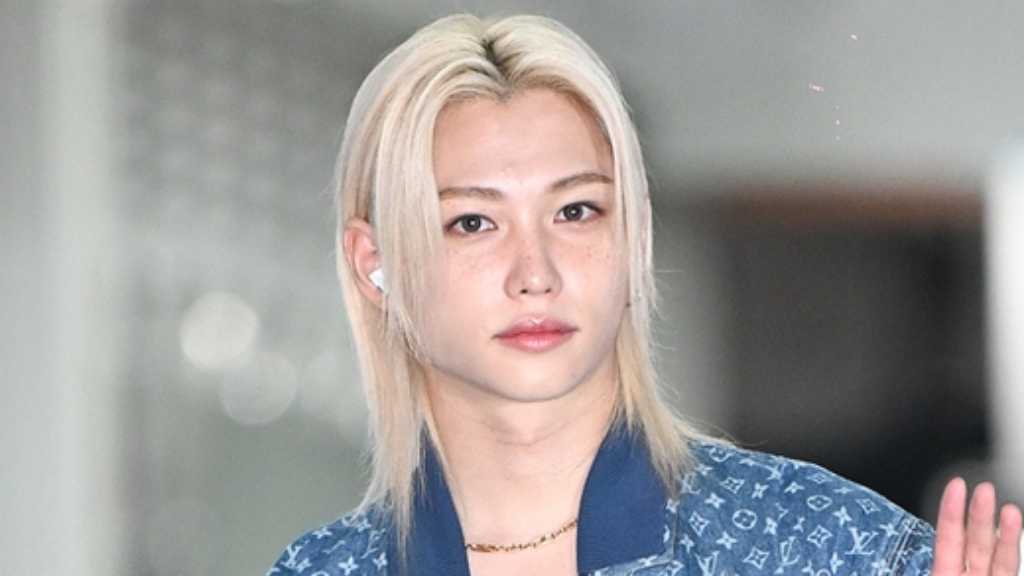 Stray Kids' Felix departs for Paris via Incheon Airport for overseas schedule. He also visits GENTLE MONSTER store in Ginza.