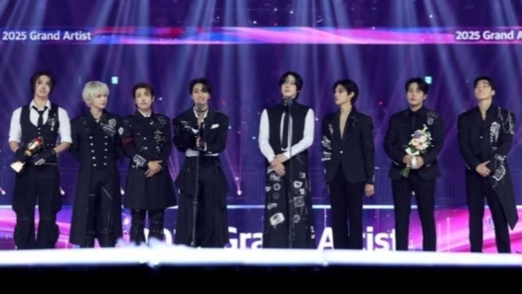 ATEEZ and BOYNEXTDOOR won major awards at the 2025 KGMA, celebrating their achievements in music and performance.