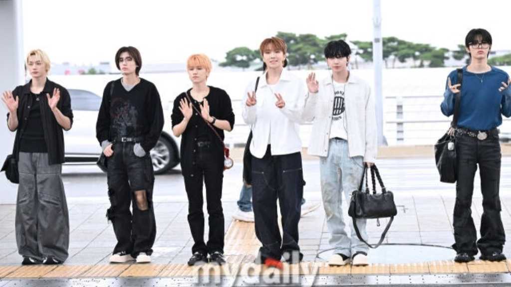 BOYNEXTDOORが「2025 THE FACT MUSIC AWARDS」に出演するため、仁川国際空港からマカオに出国した。