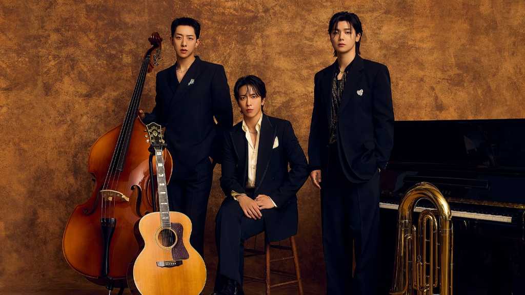 CNBLUE's official fan club 'BOICE JAPAN' has reopened, offering exclusive tickets, member benefits, and digital content for fans.