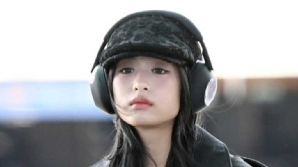 BABYMONSTER departed from Incheon International Airport for Indonesia for the 2026-27 BABYMONSTER WORLD TOUR [CHOOM] in Jakarta.