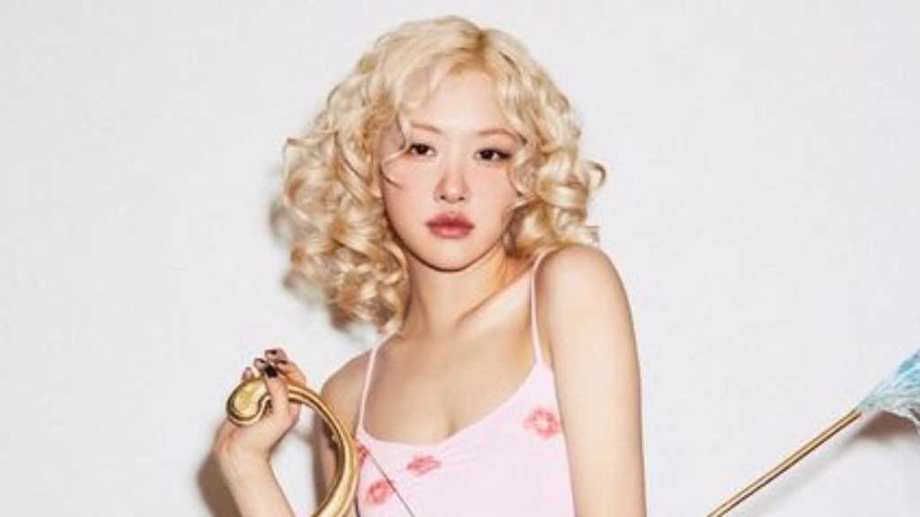 BLACKPINK ロゼ、ソロ曲「Gone」MV再生回数1億回突破に感謝…写真を続々公開 - Kstyle