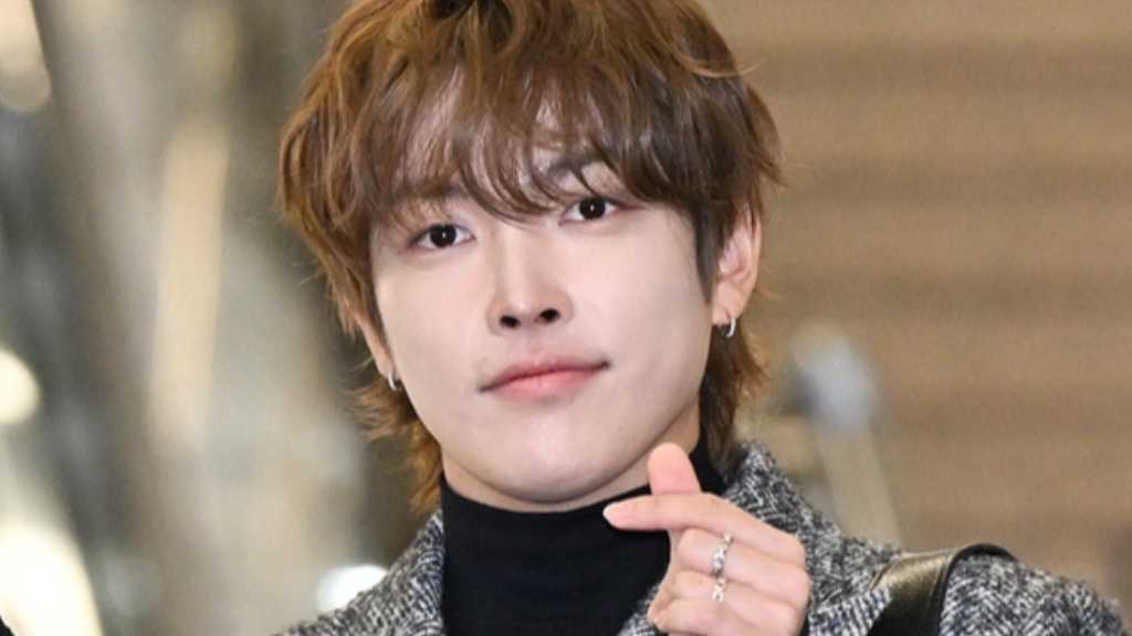 ATEEZ flew to Japan for the 2025 MUSIC BANK GLOBAL FESTIVAL, taking place on December 13-14 at the National Stadium.