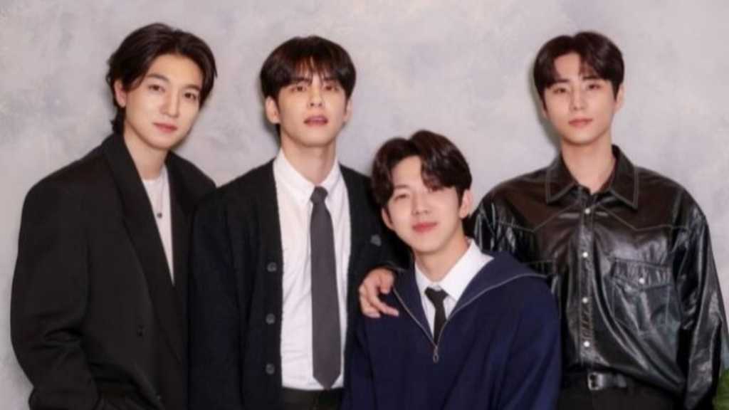 During their concert, DAY6 expressed condolences for the victims of a fire in Daejeon, wishing for peace and comfort for those affected.