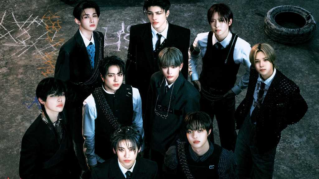 &TEAM's 3rd single "Go in Blind" achieves million sales, marking their first million certification and proving their strong fan connection.