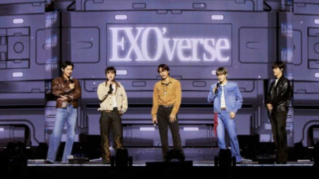 EXO's new album "REVERXE" drops on January 19, 2026, featuring 9 tracks. Fans celebrated at a recent meeting before the release.