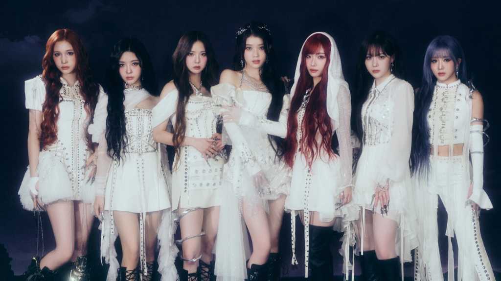 Kep1er announces Yongun's departure, continuing as a 6-member group. The agency expresses gratitude and support for her future endeavors.