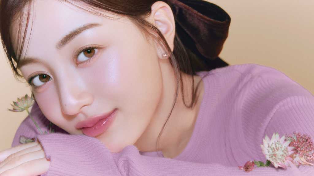 TWICE ジヒョ、先輩RAINとの仲睦まじい2ショットを公開…ファンから絶賛の声 - Kstyle