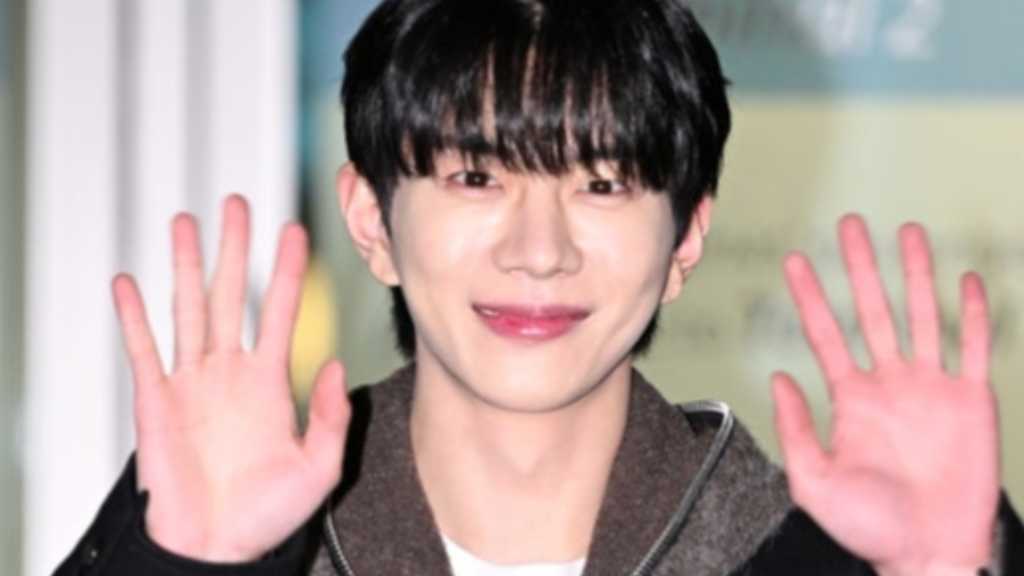 Golden Child出身のボミンが仁川国際空港から出国。ドラマ制作発表会に参加し、LOOKMEDIAと専属契約を結んだ。