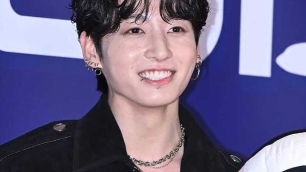 BTS's Jungkook hits 20.4M Instagram followers in 9 months. Their album 'ARIRANG' tops charts and they begin a world tour.