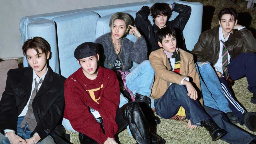 RIIZEの新曲「KILL SHOT」がアニメ「キルアオ」のエンディング映像に使用され、殺し屋から中学生への変化を描いた。