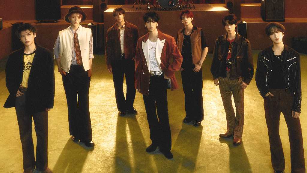 n.SSign announces the release of their new song "Funky like me" in Japanese and Korean versions, featuring legendary musicians.