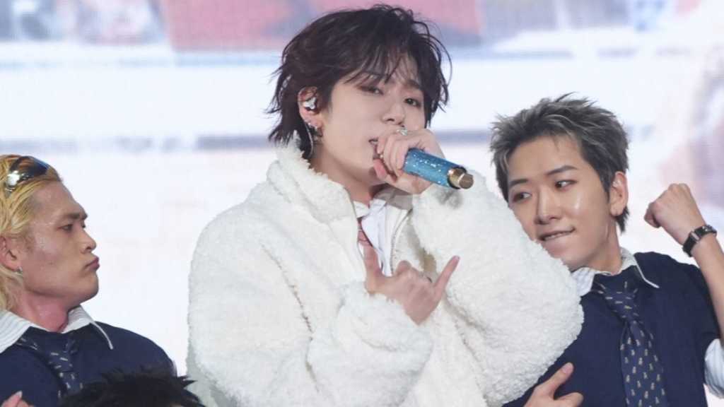 ZICOが8年ぶりの日本単独公演『TOKYO DRIVE』を開催。ゲストに幾田りらが登場し、盛り上がるステージを展開。