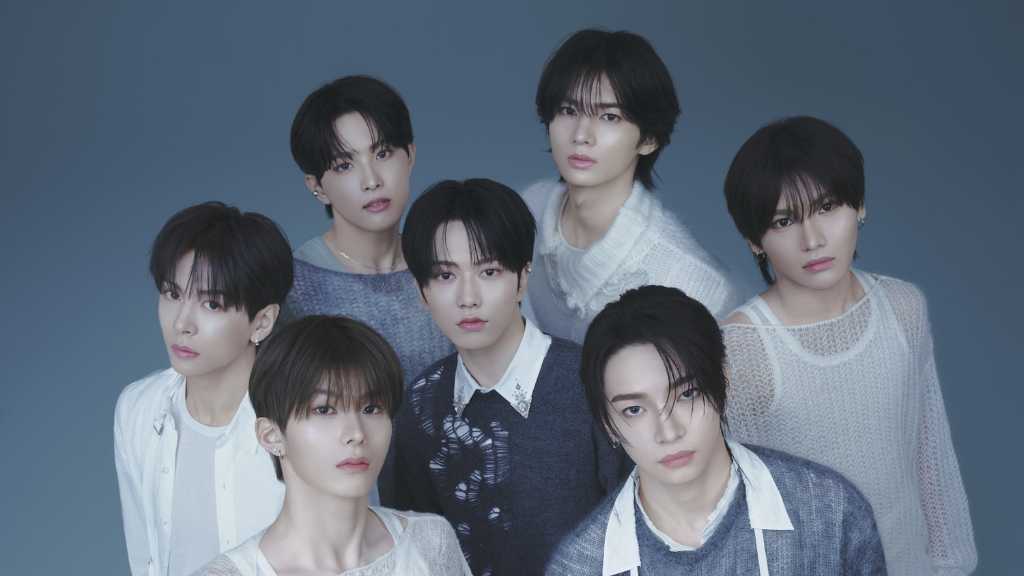 aoenが2ndシングル「秒で落ちた」を3月18日にリリース。新ビジュアル「Visual Photo -0秒 ver.-」を公開し、メンバーの瞬間を捉えた作品。