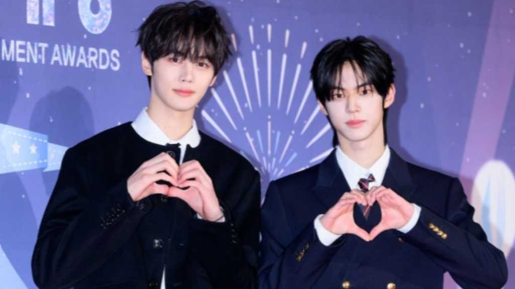 At the MBC Awards red carpet, Kim Gyu-bin and TWS's Do-hun made appearances, marking their debut as MCs for 'Music Center'.