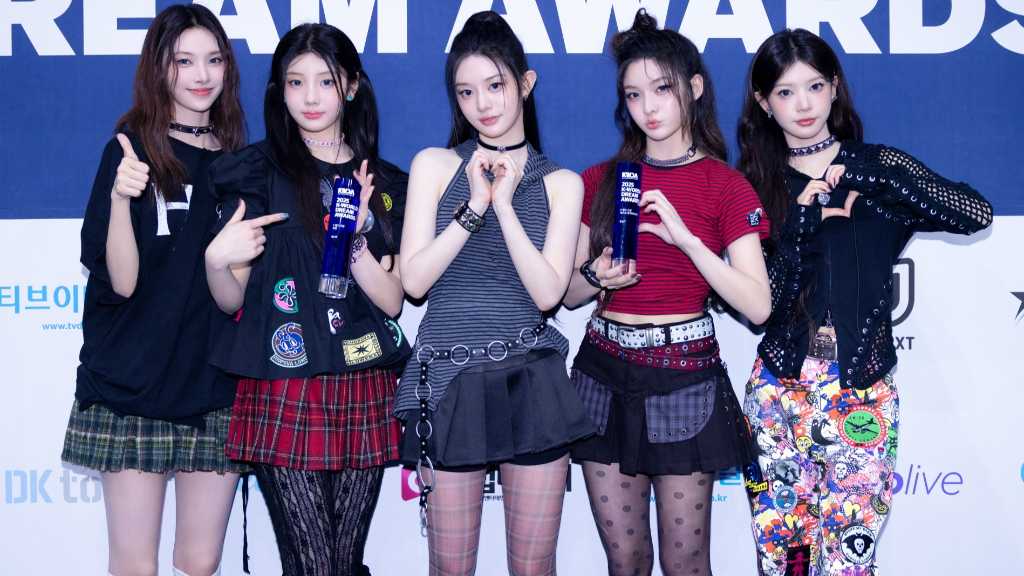 ILLIT won the 'Overseas Popular Song of the Year' award at the 2025 TIMA for 'Magnetic', showcasing their rising global status.