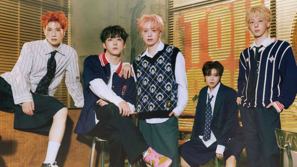 DIGNITYが2025年11月から日本でロングラン公演を開催。デビュー曲「COOL Down」を引っ提げ、ファンとの特別な時間を提供する。