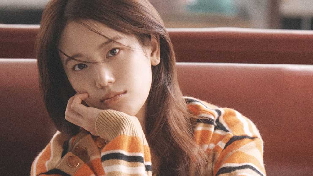 Chung Kyuri reflects on her acting journey, upcoming drama 'Four Hands', and her experiences in Japan in a recent interview.