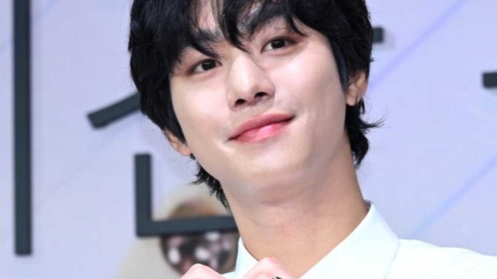 アン・ヒョソプがJYPでの練習生生活を振り返り、音楽への愛やデビュー失敗の心境を語った。