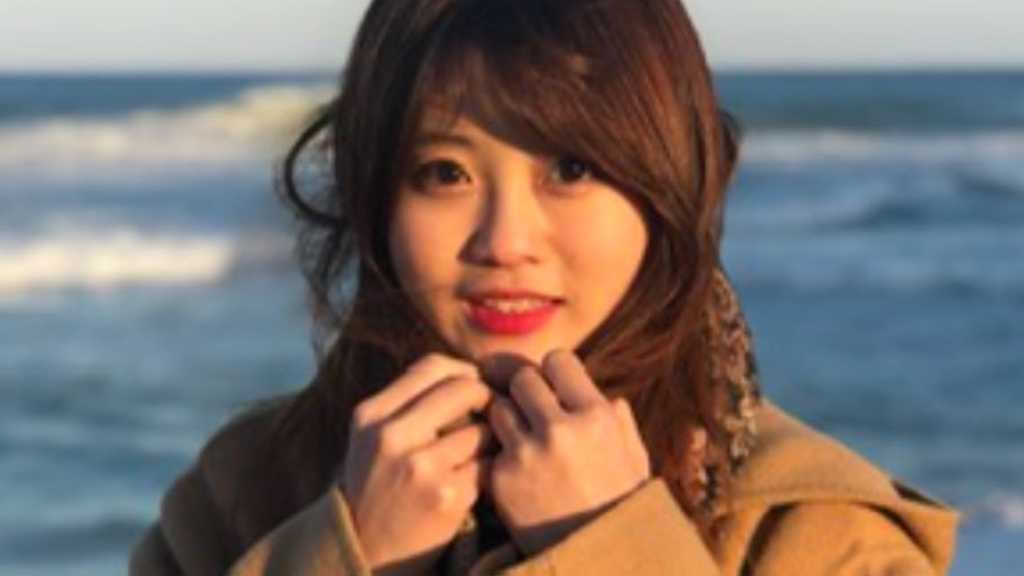 Bestselling author Baek Se-hee dies at 35, sparking global mourning. Her book on mental health resonated worldwide, saving lives.