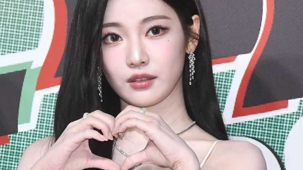 NINGNING from aespa clarifies her weight comments, stressing health and well-being are more important than numbers on a scale.