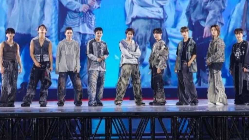 SEVENTEEN's concerts in Hong Kong drew massive crowds, with events and collaborations that captivated fans and tourists alike.